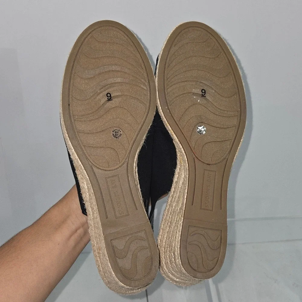 St Johns Bay SJB Lindy Black Wedge Sandal Memory Foam Espadrille 9M 106-1682